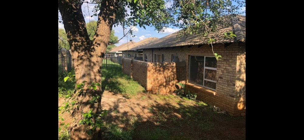 Townhouse for sale in Brandfort - 1BX1714152 Townhouse for sale in Brandfort - 1BX1714152