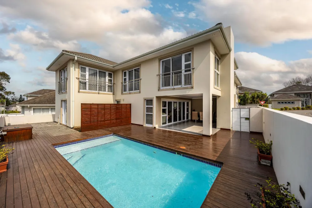 House for sale in Beacon Bay - 1EZ1714435 House for sale in Beacon Bay - 1EZ1714435