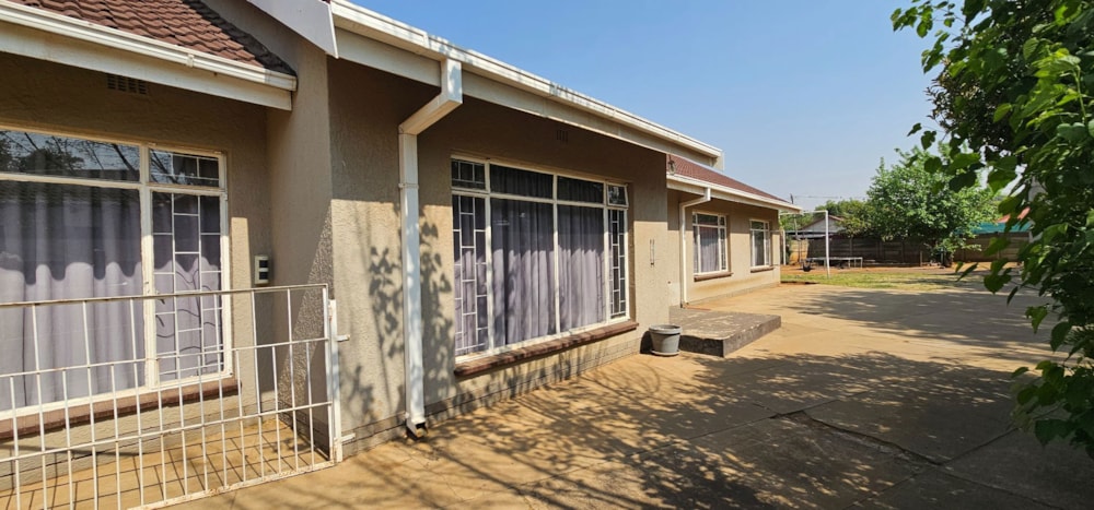 House for sale in Sonlandpark - 1VT1714174