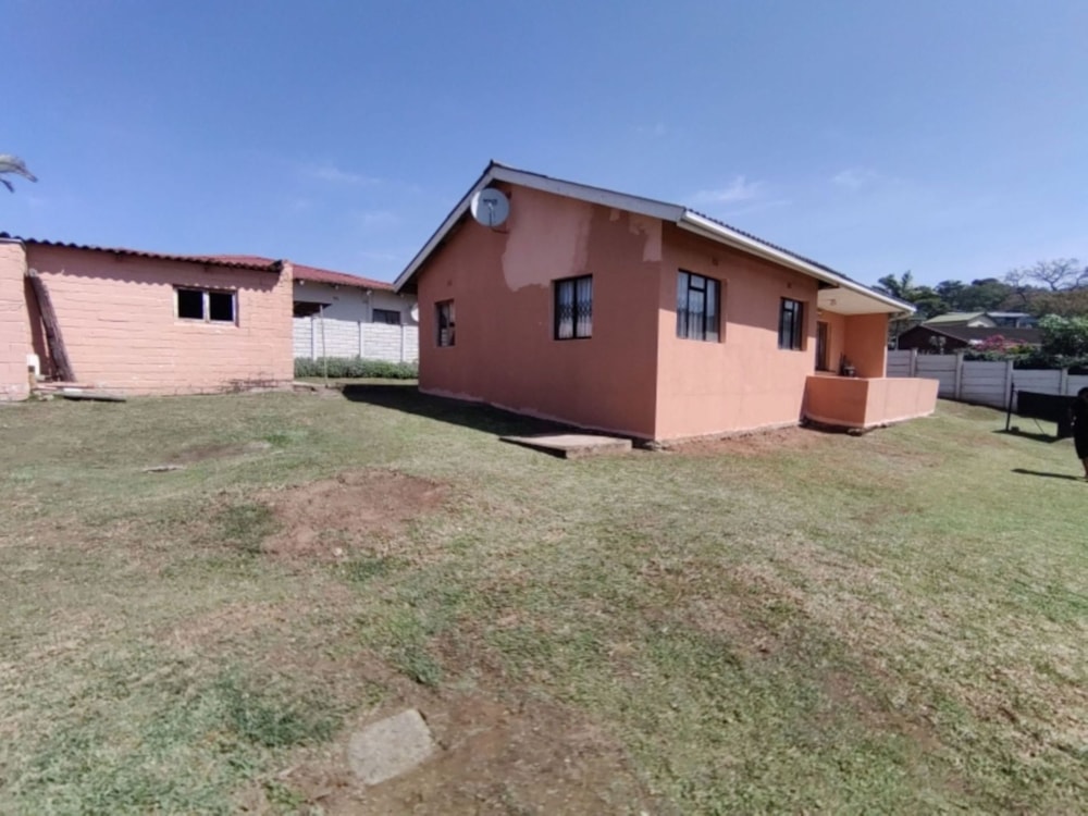 House for sale in Sunwich Port, Port Shepstone - 1PSH1714772 House for sale in Sunwich Port, Port Shepstone - 1PSH1714772