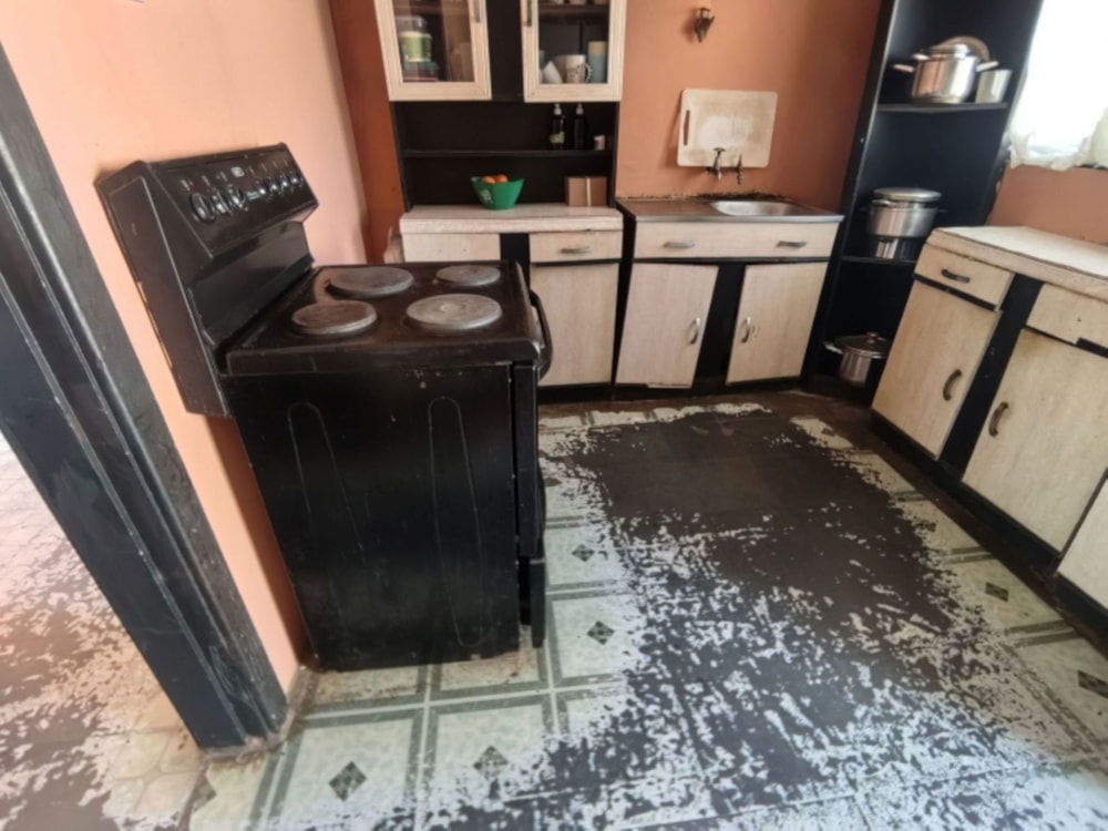 House for sale in Sunwich Port, Port Shepstone - 1PSH1714772 House for sale in Sunwich Port, Port Shepstone - 1PSH1714772