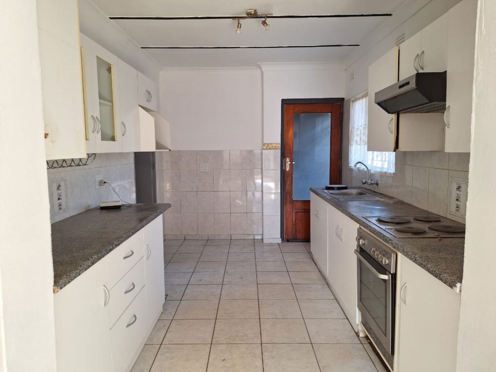 House to rent in Westdene, Johannesburg - RAL1714153