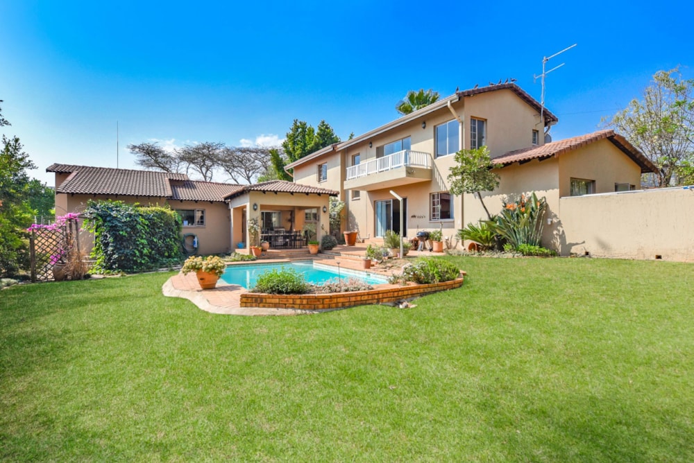 House for sale in Sunninghill - FW1714392 House for sale in Sunninghill - FW1714392