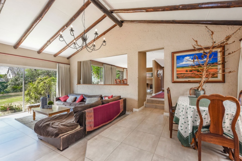 House for sale in Sunninghill - FW1714392 House for sale in Sunninghill - FW1714392