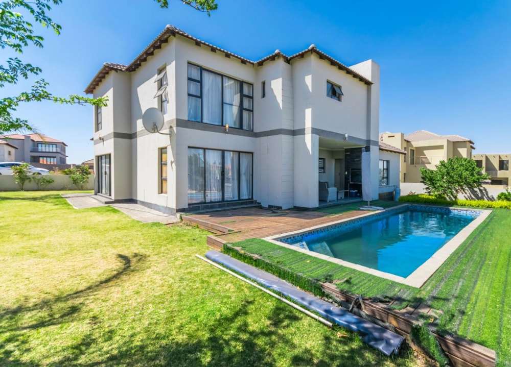 Security estate home for sale in Wildtuin Park Estate - 1KR1715550