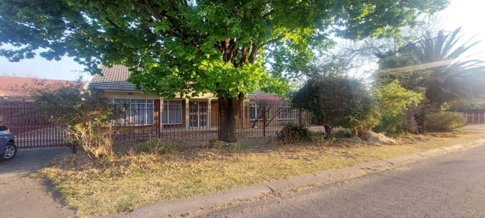 House for sale in Ottosdal, North West Province - 1RN1714486 House for sale in Ottosdal, North West Province - 1RN1714486