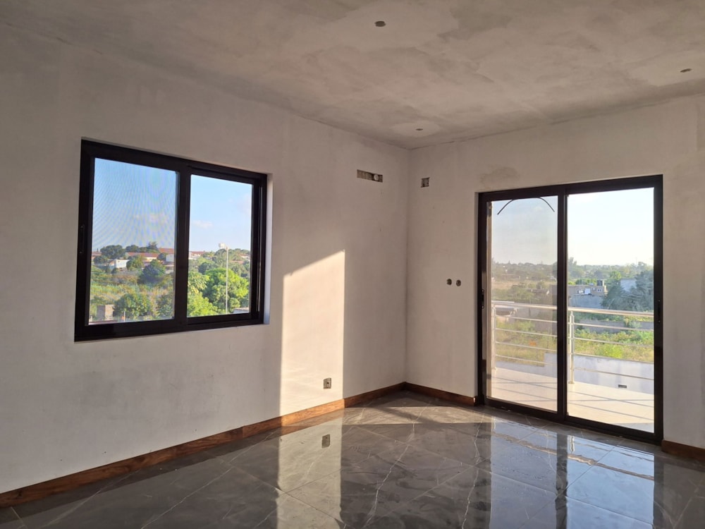 Double-storey house to rent in Matola Rio, Mozambique - 3MQ1728863