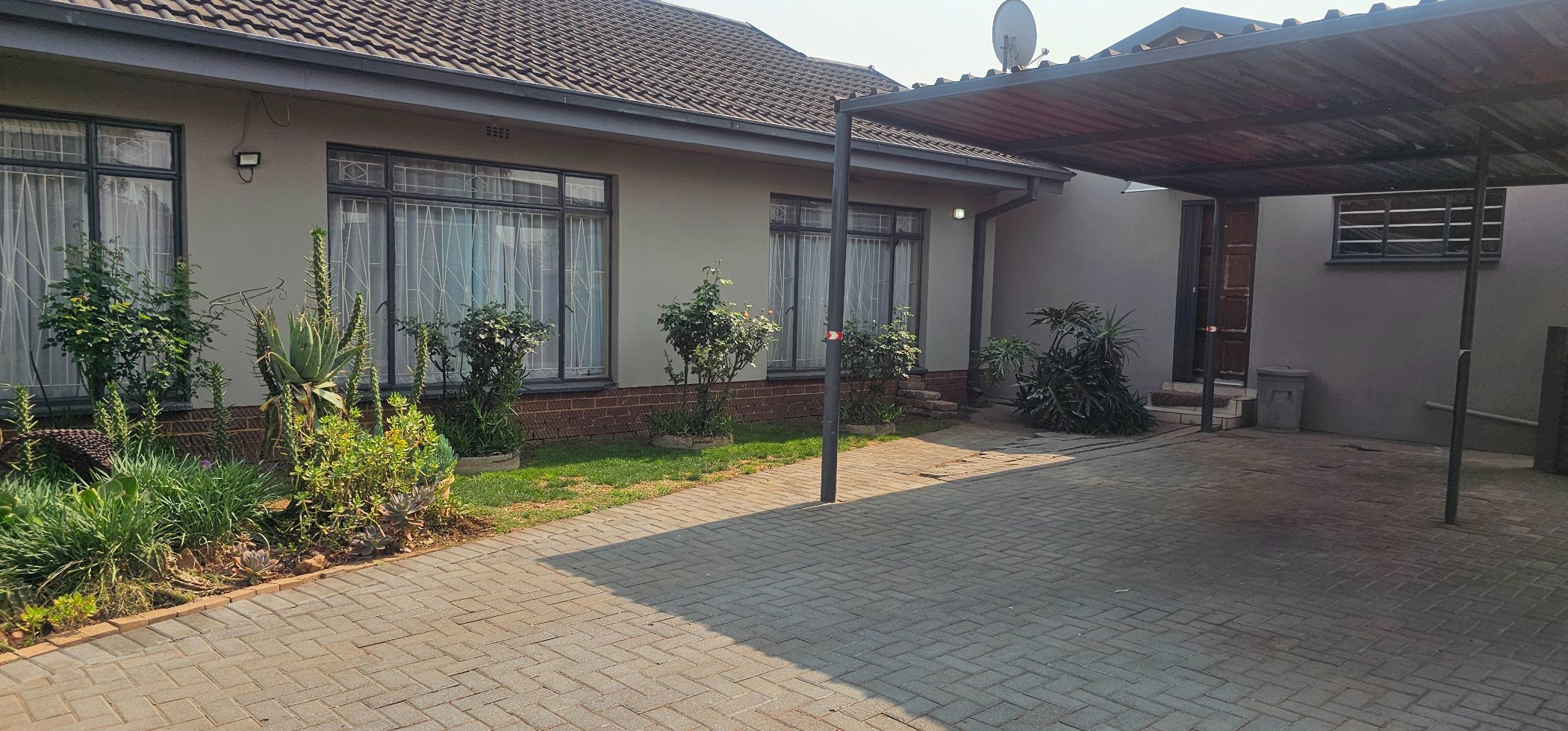 House for sale in Sonlandpark - 1VT1714279