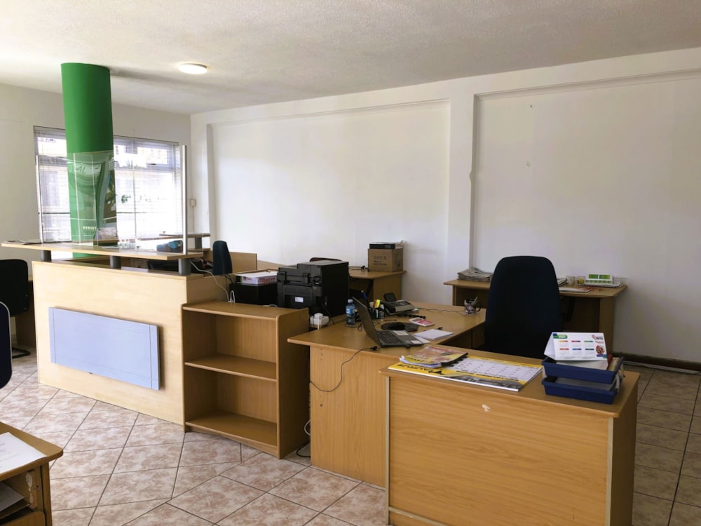 Commercial office let in Swakopmund Central, Namibia - 3NM1714440 Commercial office let in Swakopmund Central, Namibia - 3NM1714440