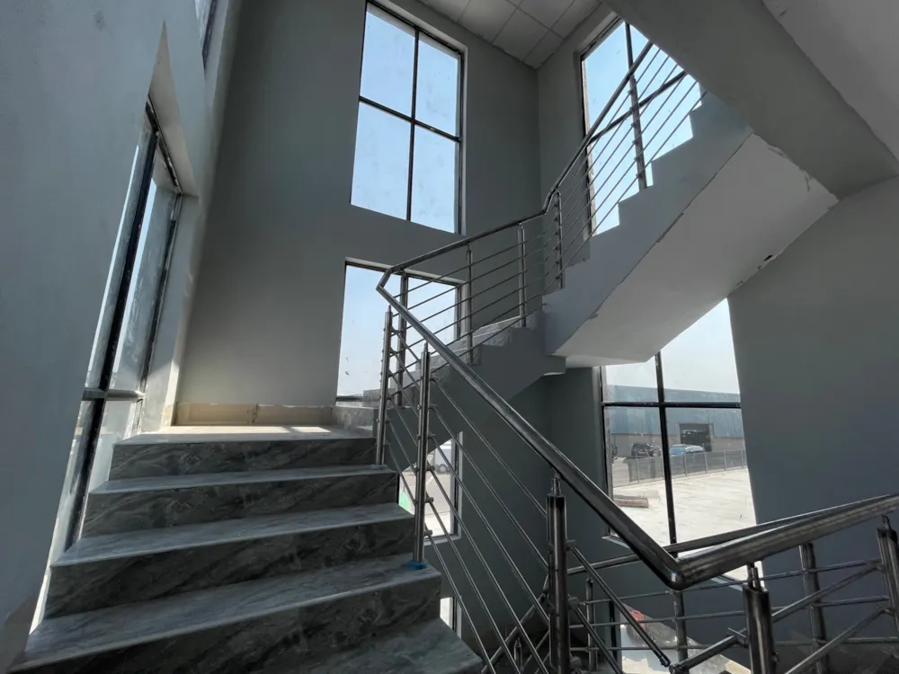 Commercial Building let in Setlhoa, Botswana - 3BO1714292