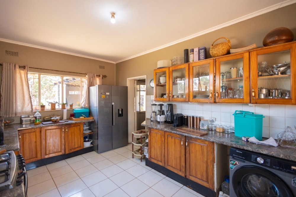 House for sale in Vainona, Zimbabwe - 3ZB1715152