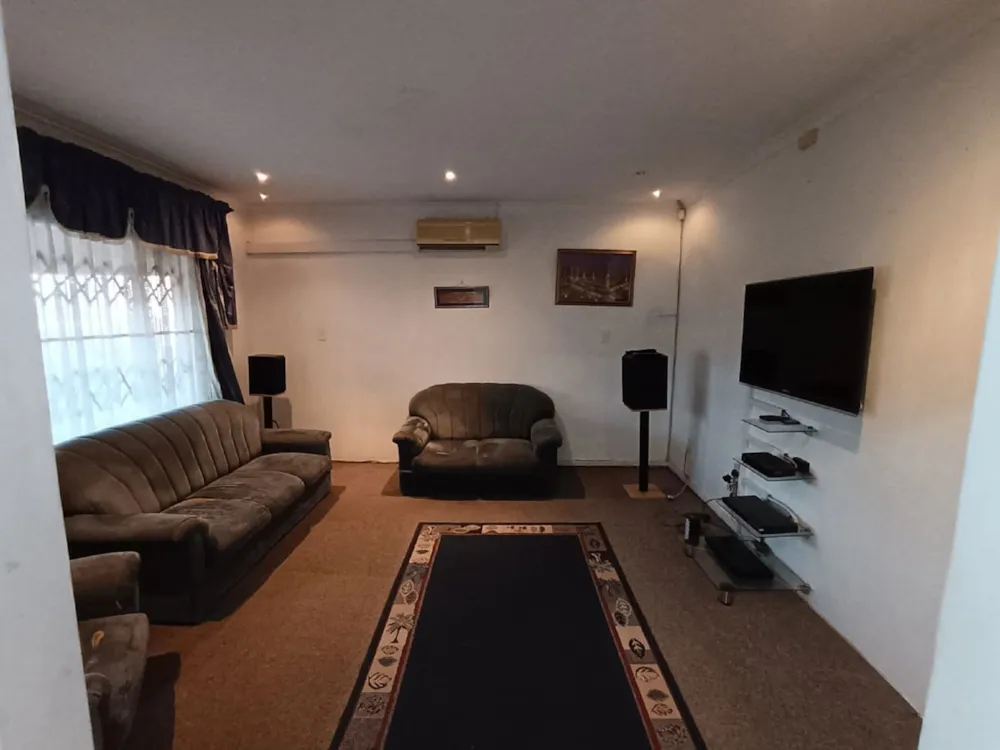 House for sale in Umzinto - 1si1714517 House for sale in Umzinto - 1si1714517