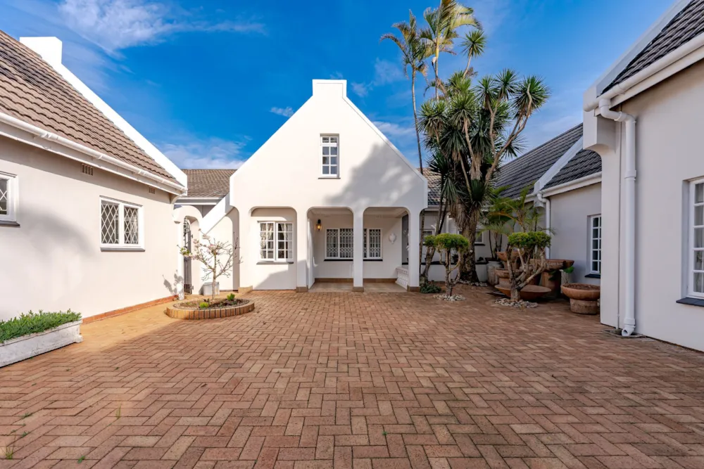 House sold in Kloof - 1KF1715084 House sold in Kloof - 1KF1715084