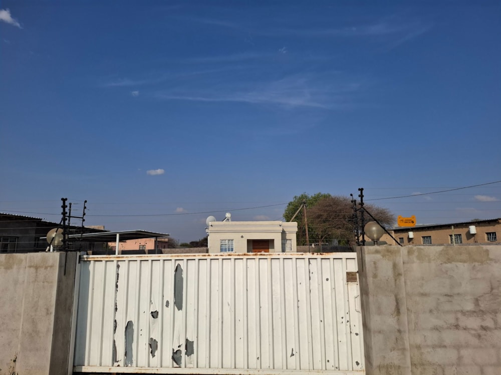 House for sale in Oodi, Botswana - 3BO1714413 House for sale in Oodi, Botswana - 3BO1714413