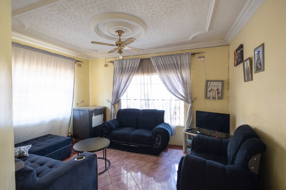 House for sale in Tynwald, Zimbabwe - 3ZB1714420 House for sale in Tynwald, Zimbabwe - 3ZB1714420