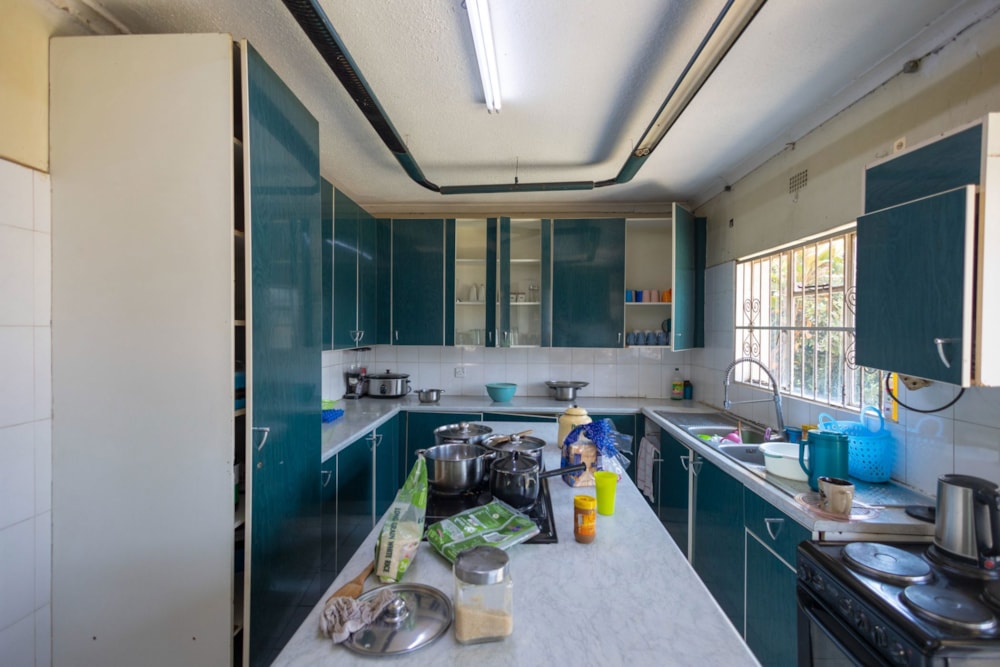 House for sale in Tynwald, Zimbabwe - 3ZB1714420 House for sale in Tynwald, Zimbabwe - 3ZB1714420