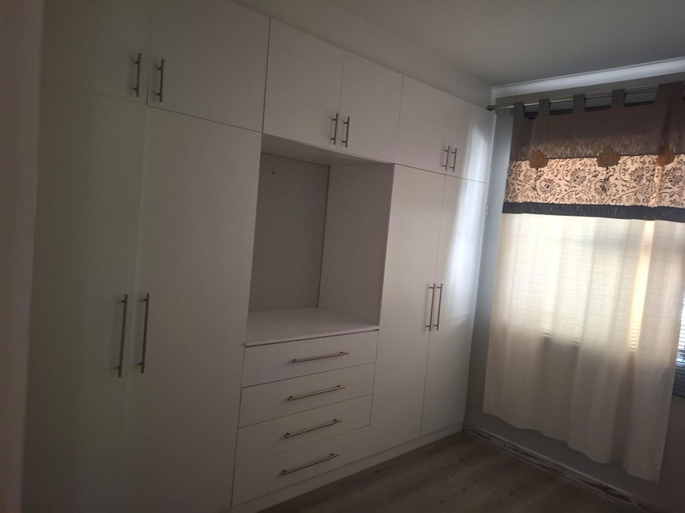 House let in Westridge, Mitchells Plain - 1MN1714444