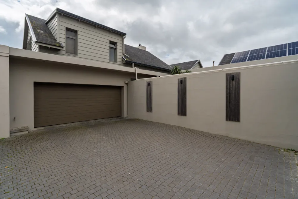 House to rent in Lake Michelle - FHL1749729 House to rent in Lake Michelle - FHL1749729