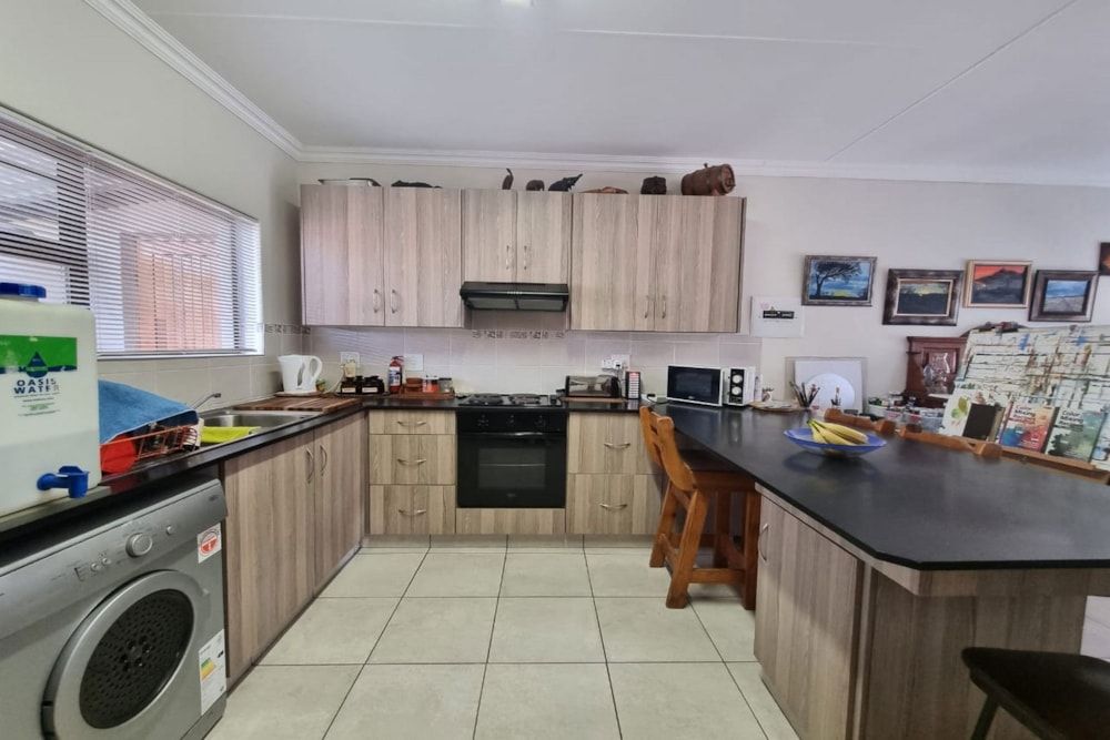 Retirement home for sale in White River - 1WR1714545