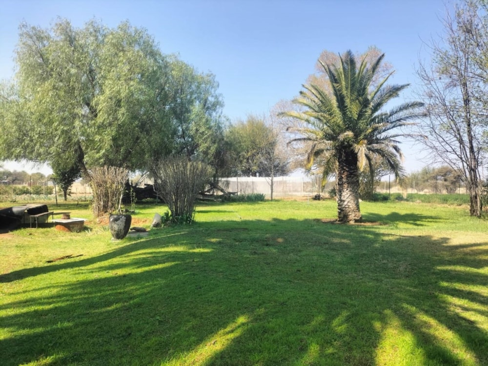 Smallholding for sale in Douglas - 1KJ1714602 Smallholding for sale in Douglas - 1KJ1714602