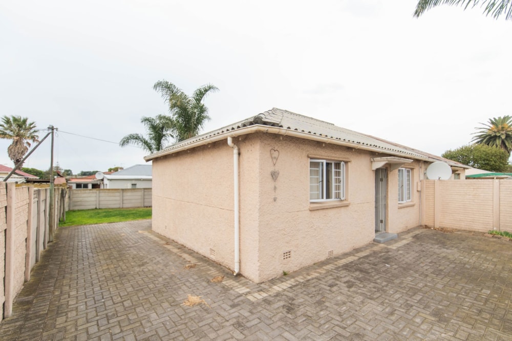 House for sale in Forest Hill, Port Elizabeth, Gqeberha - 1PLZ1714611