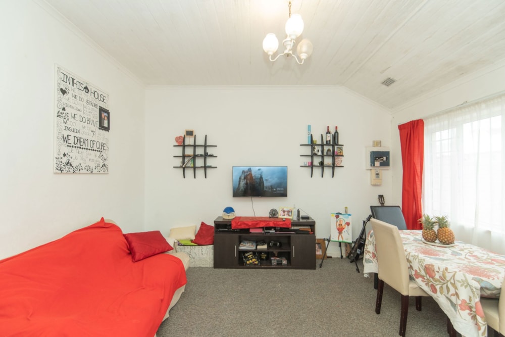 House for sale in Forest Hill, Port Elizabeth, Gqeberha - 1PLZ1714611 House for sale in Forest Hill, Port Elizabeth, Gqeberha - 1PLZ1714611