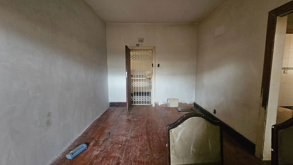 Apartment for sale in Bulwer, Durban - 1DA1714664 Apartment for sale in Bulwer, Durban - 1DA1714664