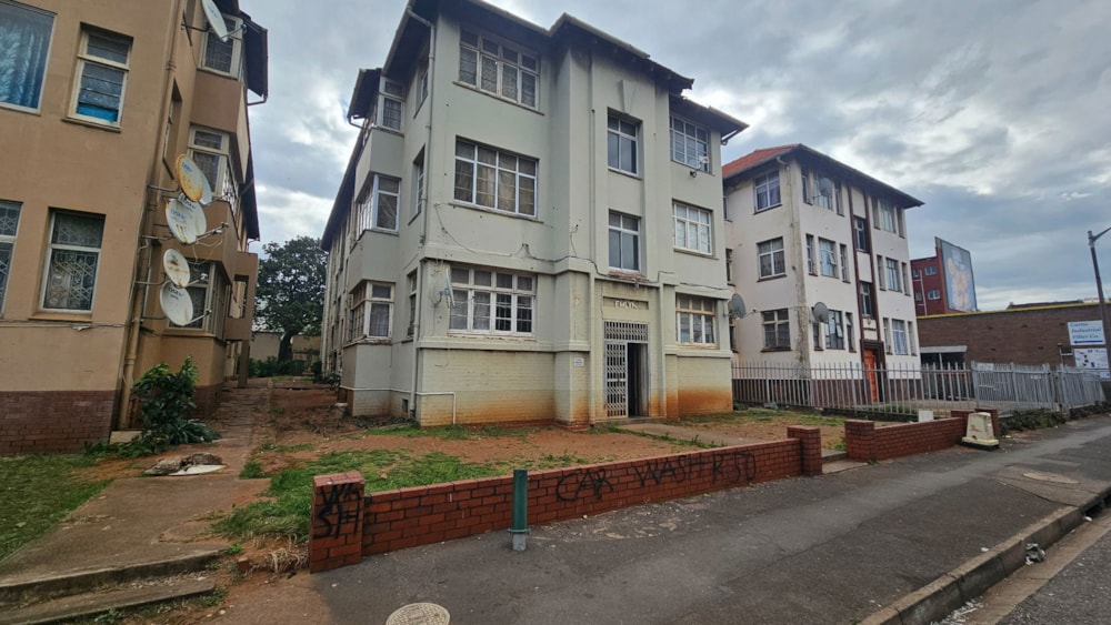 Apartment for sale in Bulwer, Durban - 1DA1714664