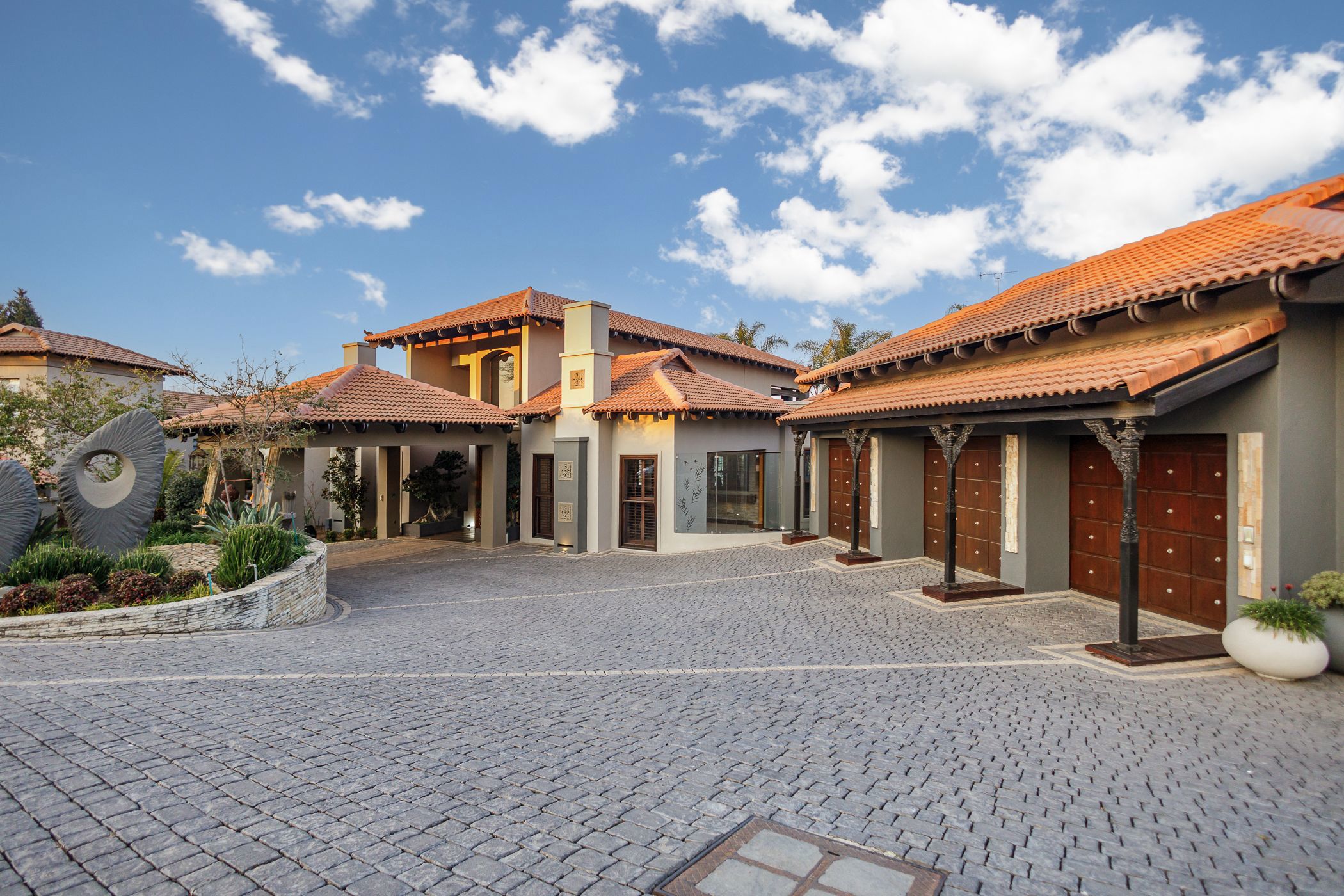 Golf estate house to rent in Eagle Canyon Golf Estate - RAL1714649