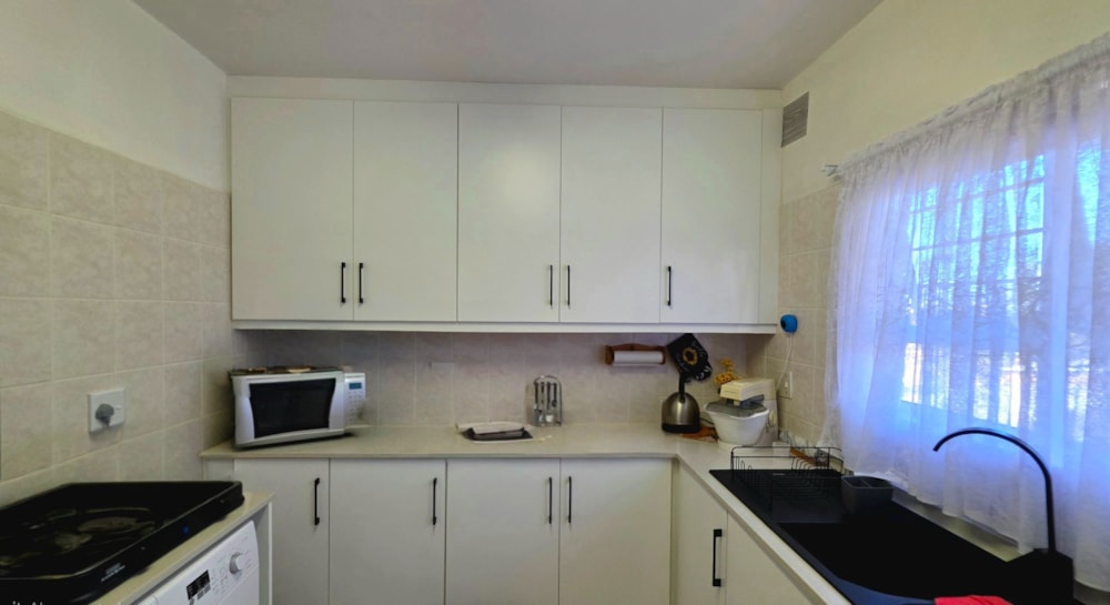 Apartment for sale in Uvongo - 1PSH1715978 Apartment for sale in Uvongo - 1PSH1715978