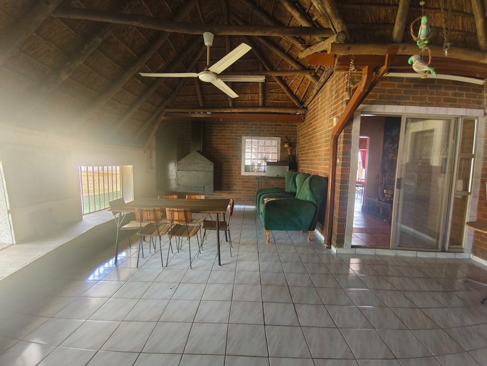 House for sale in Vanderbijlpark SE 2 - 1VT1714689 House for sale in Vanderbijlpark SE 2 - 1VT1714689