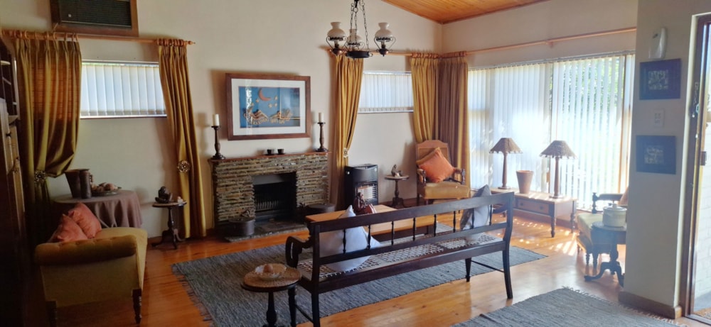 House for sale in Wesbank, Oudtshoorn - 1OU1715228 House for sale in Wesbank, Oudtshoorn - 1OU1715228