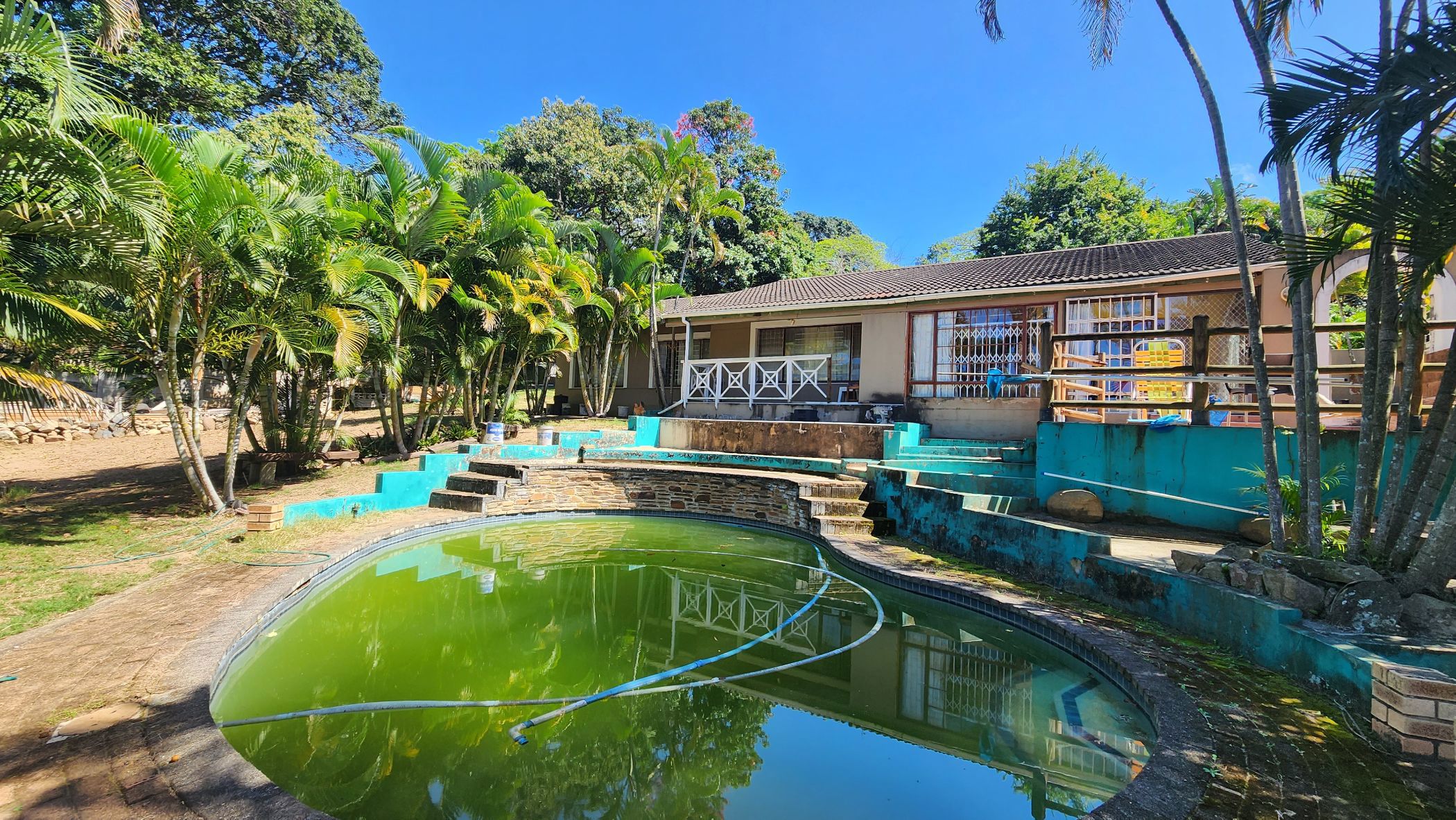 House for sale in Umtentweni - 1PSH1715642