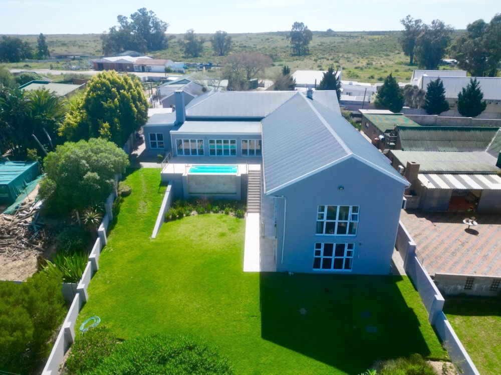 Double-storey house for sale in Velddrif - LA1715236