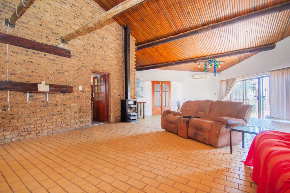 House for sale in Greenhills - 1KR1715047 House for sale in Greenhills - 1KR1715047