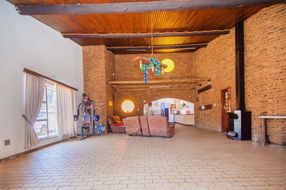 House for sale in Greenhills - 1KR1715047 House for sale in Greenhills - 1KR1715047