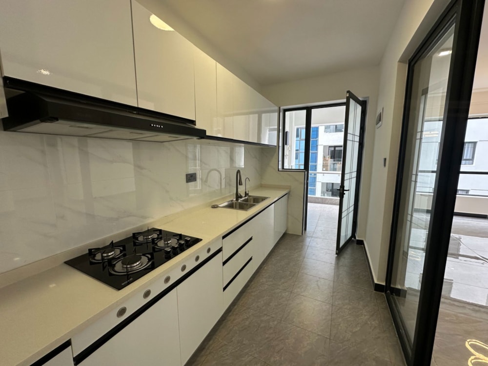 Apartment to rent in Kilimani, Kenya - 3KE1714697