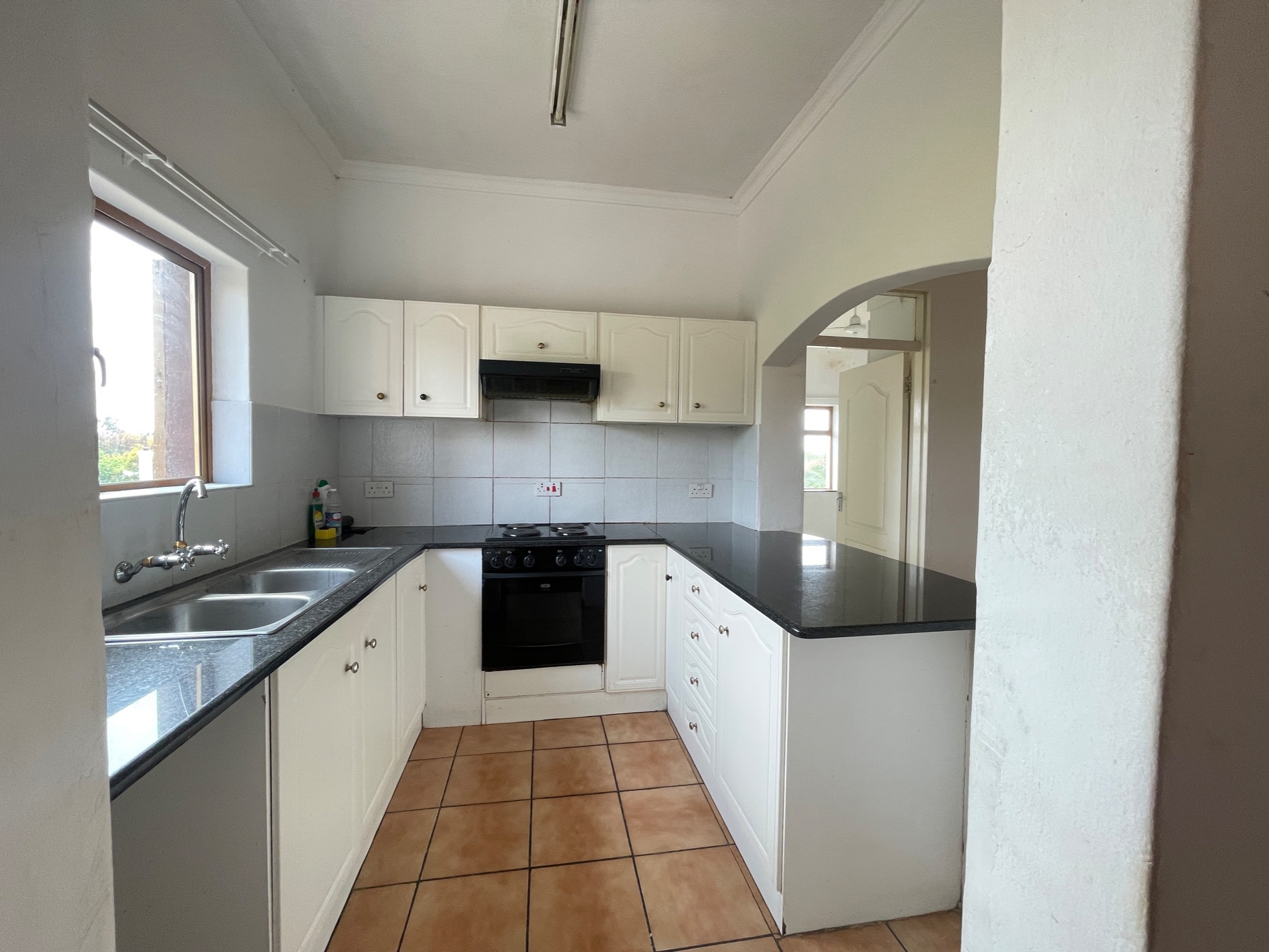 Apartment let in Phakalane, Botswana - 3BO1714696