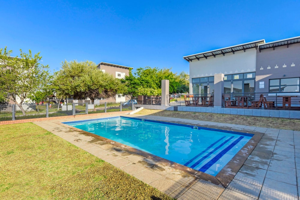 Studio apartment for sale in Dainfern Area - FW1715658 Studio apartment for sale in Dainfern Area - FW1715658