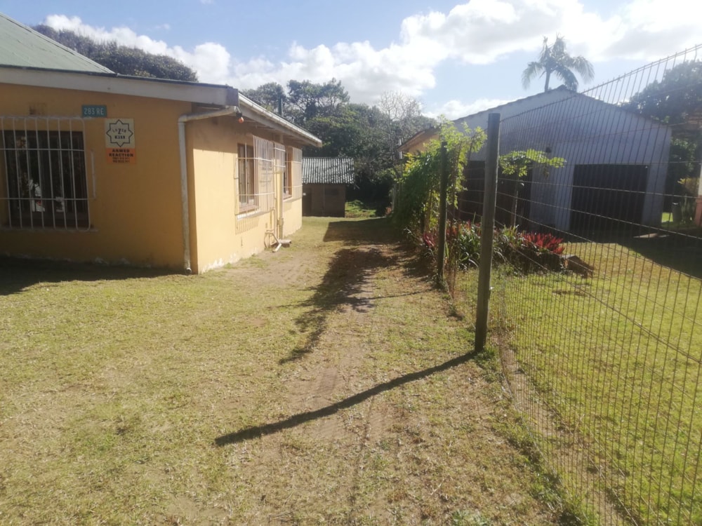 House for sale in Sea Park, Port Shepstone - 1PSH1714744 House for sale in Sea Park, Port Shepstone - 1PSH1714744