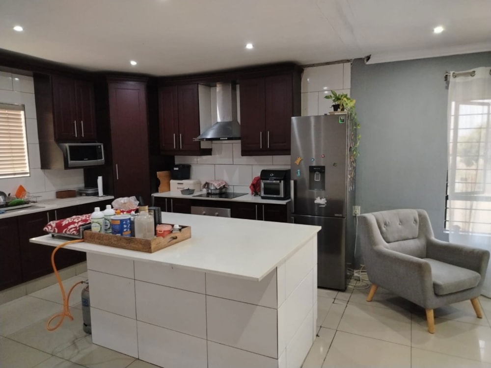 House for sale in Redfern - 1DA1714880