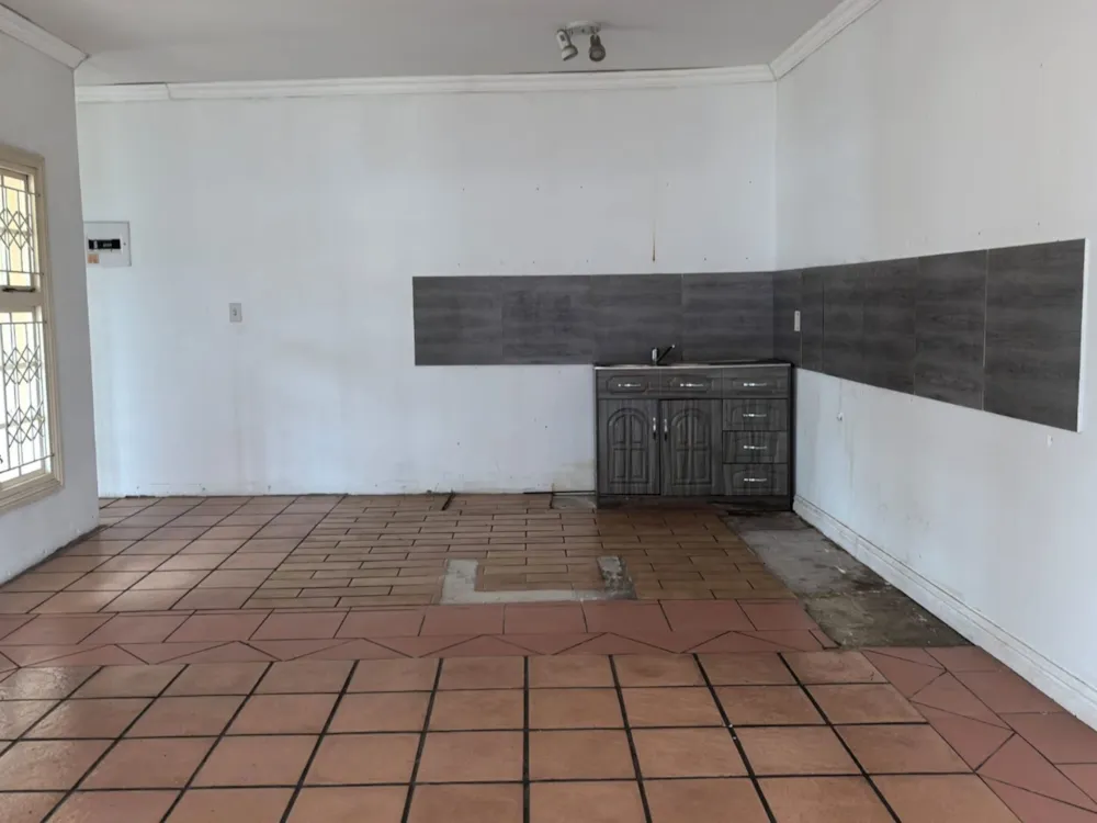 Apartment for sale in Bellair, KwaZulu-Natal - 1DA1714887 Apartment for sale in Bellair, KwaZulu-Natal - 1DA1714887