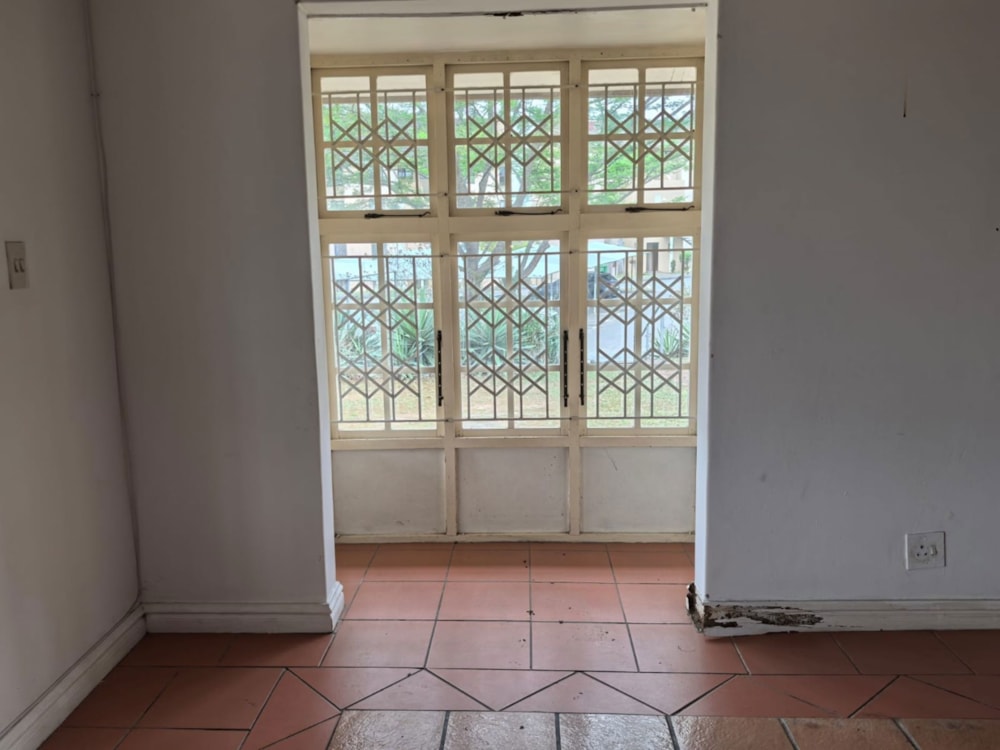 Apartment for sale in Bellair, KwaZulu-Natal - 1DA1714887 Apartment for sale in Bellair, KwaZulu-Natal - 1DA1714887