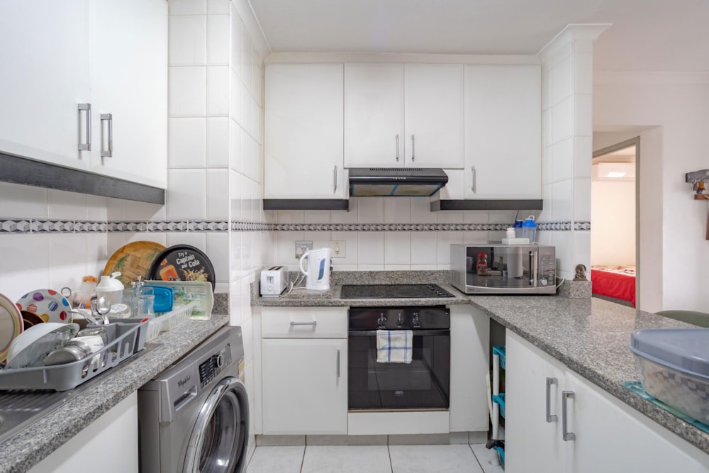 Apartment for sale in Waterval Park - 1WP1715024 Apartment for sale in Waterval Park - 1WP1715024