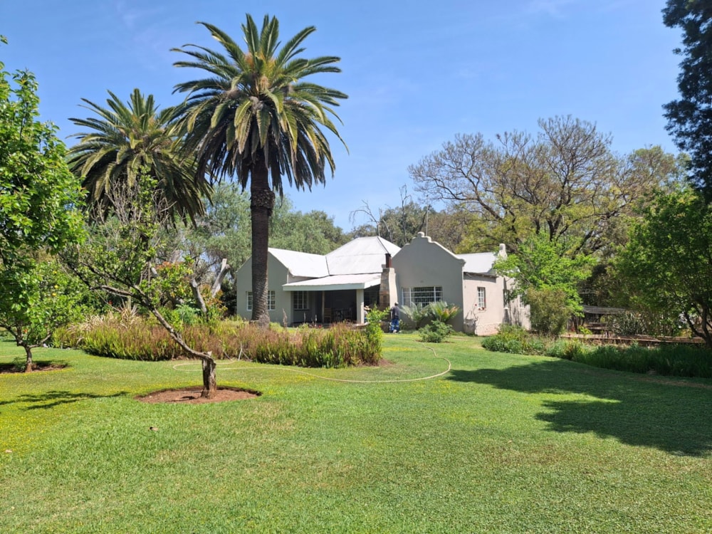 Mixed use farm for sale in Zeerust - 1RU1715038 Mixed use farm for sale in Zeerust - 1RU1715038