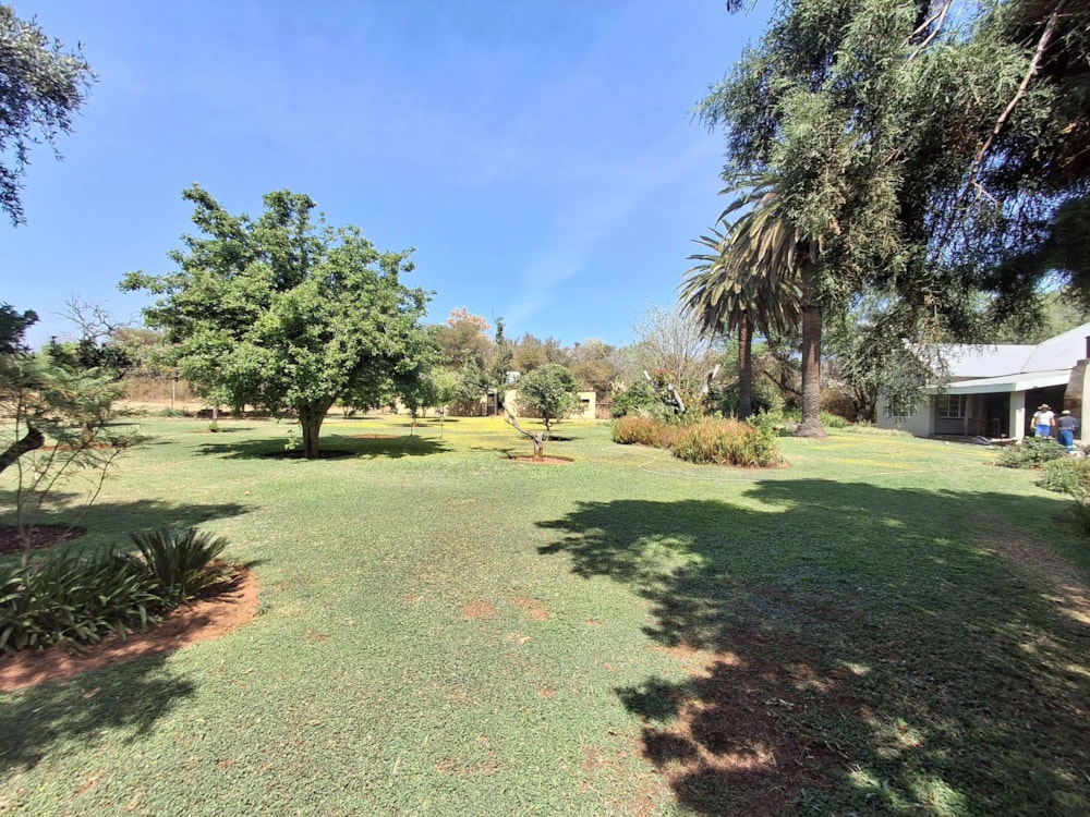 Mixed use farm for sale in Zeerust - 1RU1715038