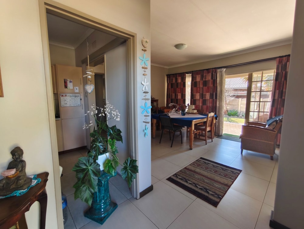 House for sale in Vanderbijlpark SE 2 - 1VT1715027 House for sale in Vanderbijlpark SE 2 - 1VT1715027