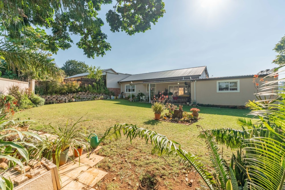 Townhouse for sale in Waterfall, Upper Highway - 1KF1715294