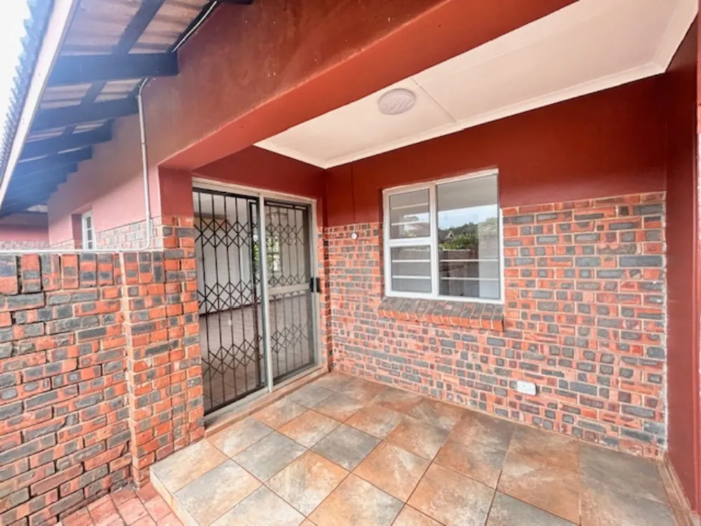 Townhouse to rent in Birdswood - 1RY1751588 Townhouse to rent in Birdswood - 1RY1751588