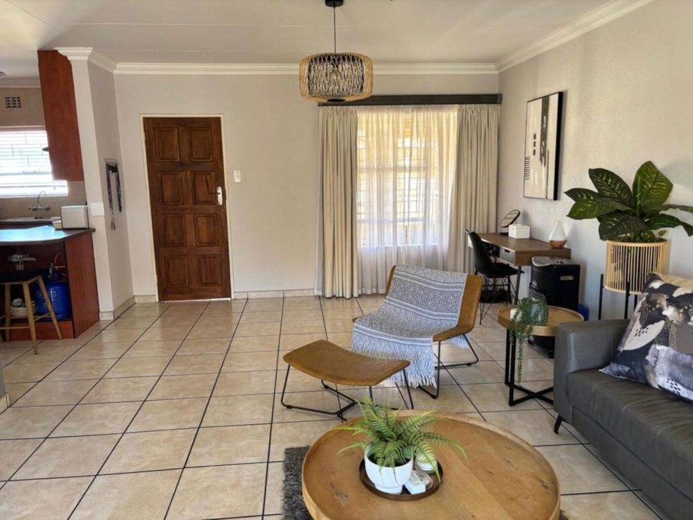 Apartment for sale in Vanderbijlpark SE 2 - 1VT1715146